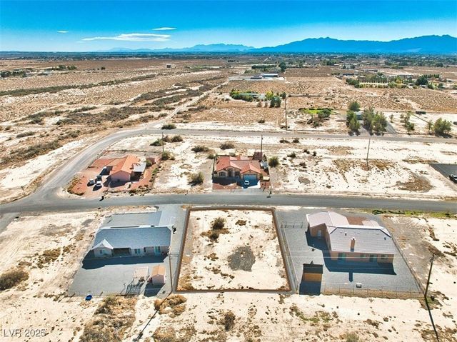 1580 Finehill Street, Pahrump, NV 89060