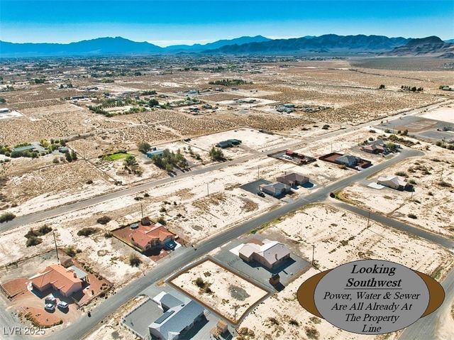 1580 Finehill Street, Pahrump, NV 89060