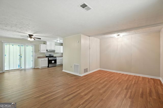 4732 Carson Pass SW, Atlanta, GA 30331