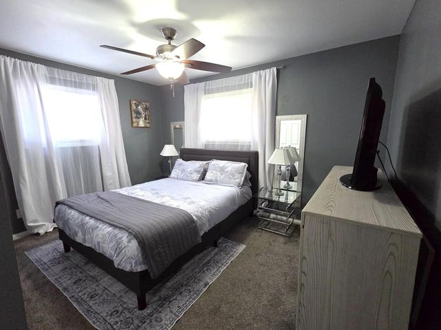 2811 Ruby AVENUE, Racine, WI 53402