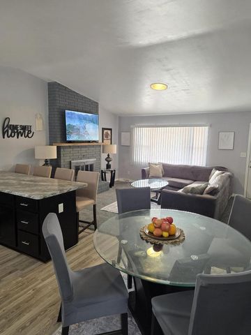 2811 Ruby AVENUE, Racine, WI 53402