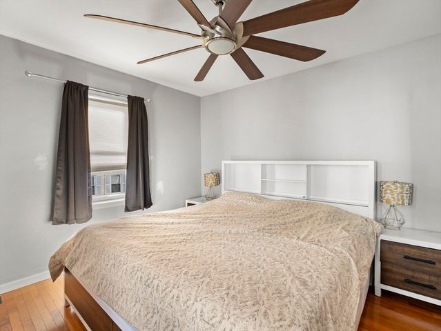 95 S Highland St, Lowell, MA 01852