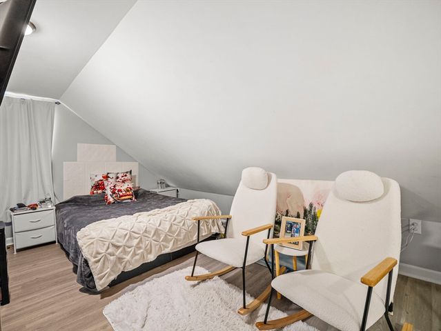 95 S Highland St, Lowell, MA 01852