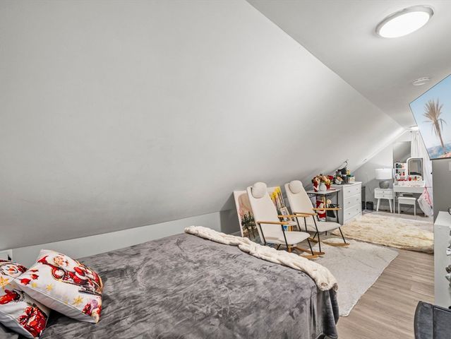 95 S Highland St, Lowell, MA 01852