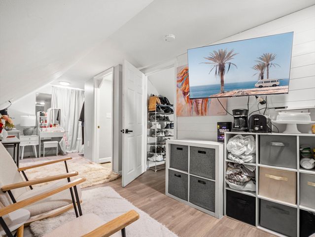 95 S Highland St, Lowell, MA 01852