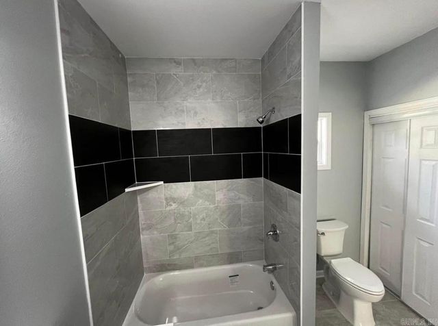 4311 W 24th Street, Little Rock, AR 72204