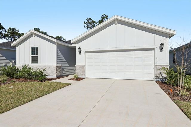 49 WANDERING CREEK WAY, Palm Coast, FL 32164