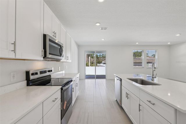 49 WANDERING CREEK WAY, Palm Coast, FL 32164