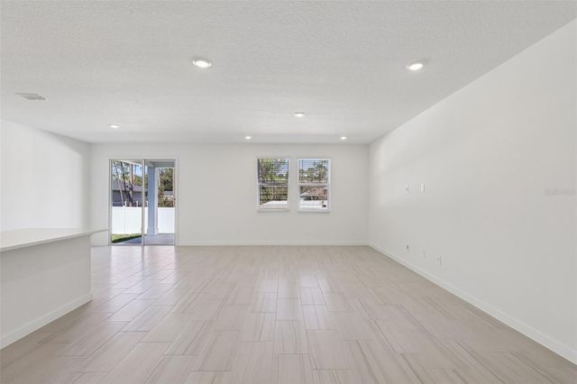 49 WANDERING CREEK WAY, Palm Coast, FL 32164