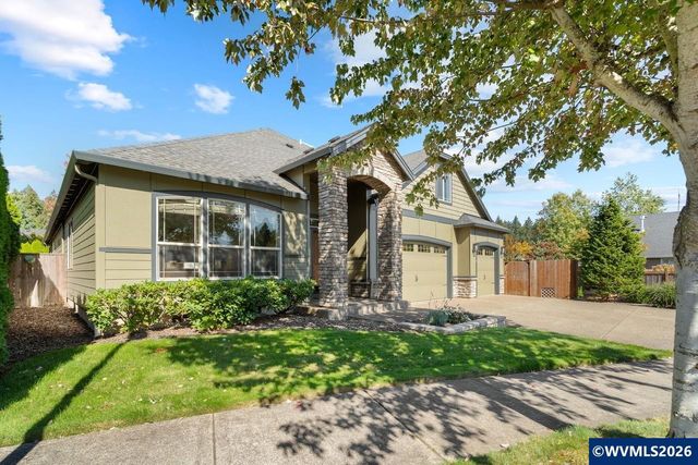 1394 NE 17th Av, Canby, OR 97013