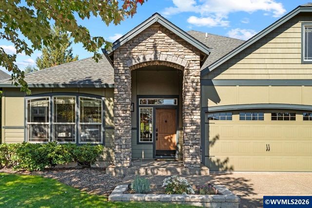 1394 NE 17th Av, Canby, OR 97013