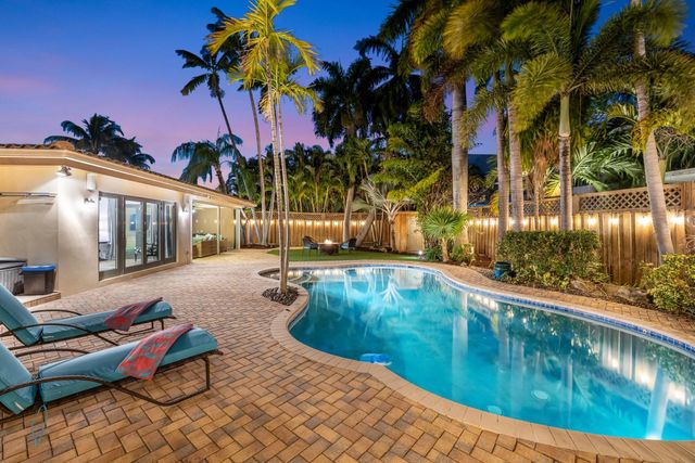 2107 NE 15th St, Fort Lauderdale, FL 33304
