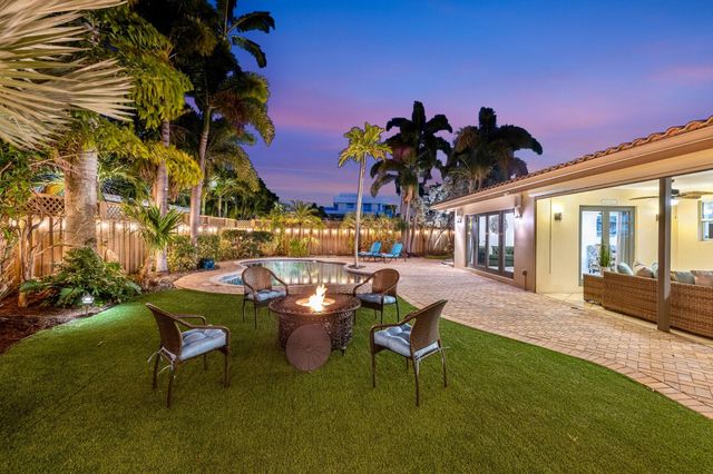 2107 NE 15th St, Fort Lauderdale, FL 33304