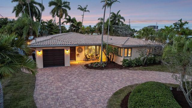 2107 NE 15th St, Fort Lauderdale, FL 33304