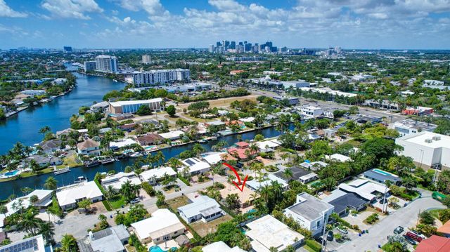 2107 NE 15th St, Fort Lauderdale, FL 33304