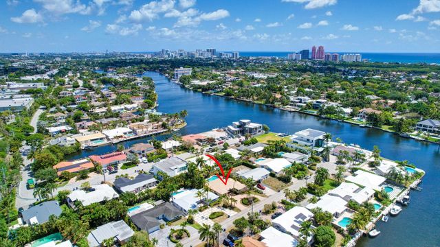 2107 NE 15th St, Fort Lauderdale, FL 33304