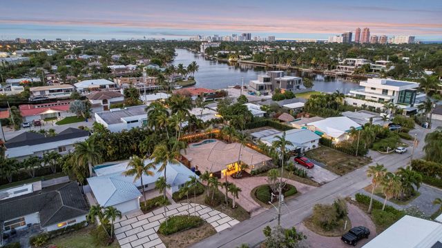 2107 NE 15th St, Fort Lauderdale, FL 33304