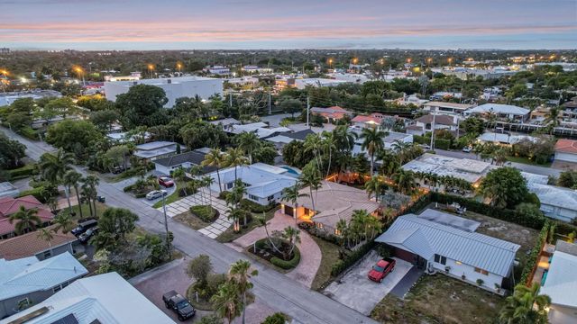 2107 NE 15th St, Fort Lauderdale, FL 33304