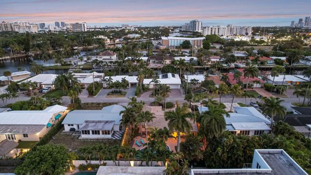 2107 NE 15th St, Fort Lauderdale, FL 33304
