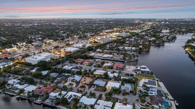 2107 NE 15th St, Fort Lauderdale, FL 33304