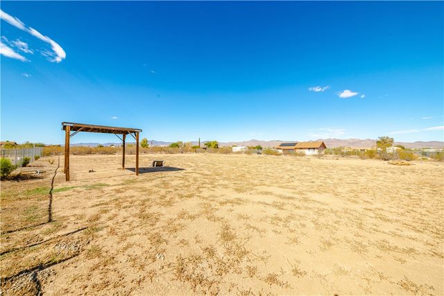 3578 N Santa Maria Rd Road, Golden Valley, AZ 86413