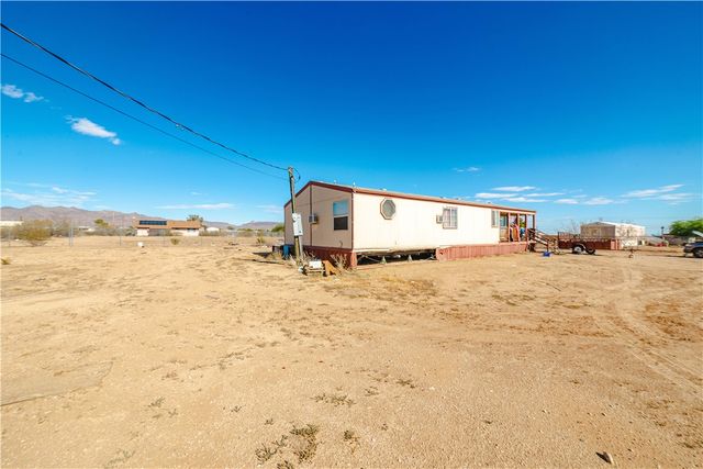 3578 N Santa Maria Rd Road, Golden Valley, AZ 86413