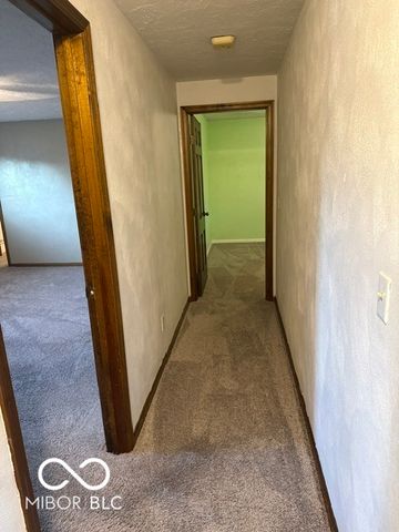 5037 Timberwood Circles, Anderson, IN 46012