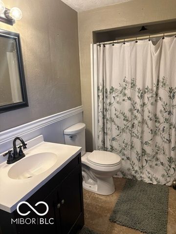 5037 Timberwood Circles, Anderson, IN 46012