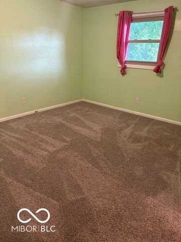 5037 Timberwood Circles, Anderson, IN 46012