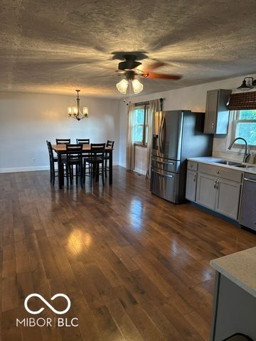 5037 Timberwood Circles, Anderson, IN 46012