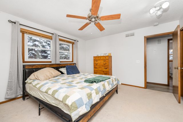 6100 Torrington Road, Kalamazoo, MI 49009