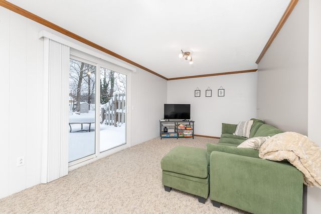 6100 Torrington Road, Kalamazoo, MI 49009