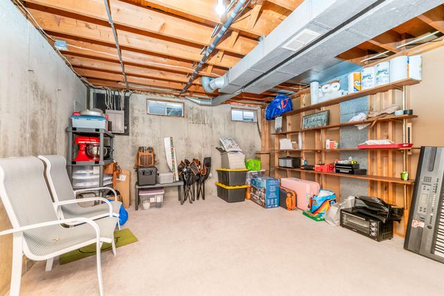 6100 Torrington Road, Kalamazoo, MI 49009