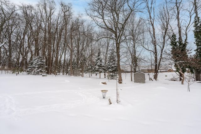 6100 Torrington Road, Kalamazoo, MI 49009