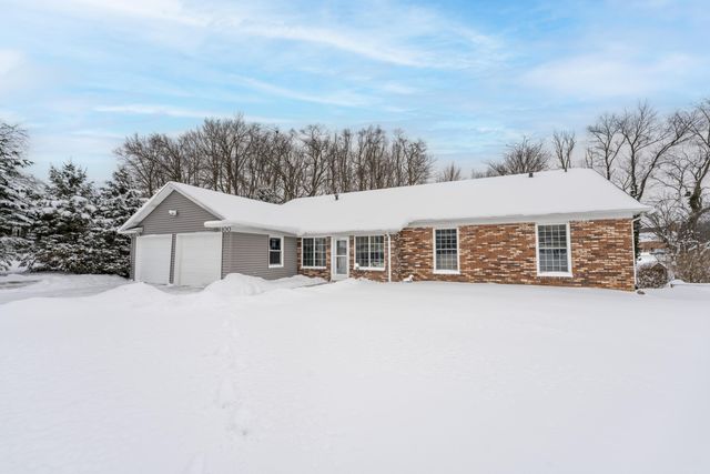 6100 Torrington Road, Kalamazoo, MI 49009