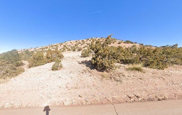 5 Camino Del Tecolote, Placitas, NM 87043