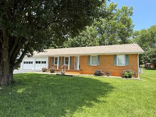 406 Hershey, Hopkinsville, KY 42240
