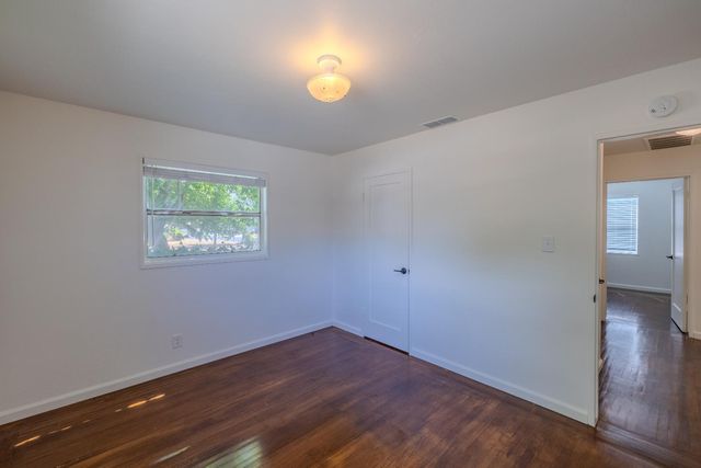 2845 Berkshire Way, Sacramento, CA 95864