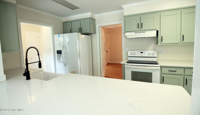 6974 River Road, Washington, NC 27889