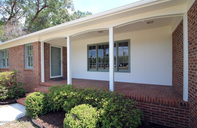 6974 River Road, Washington, NC 27889