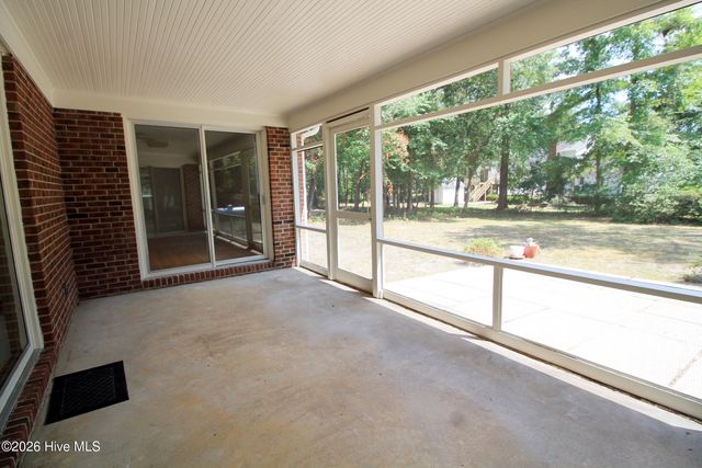 6974 River Road, Washington, NC 27889
