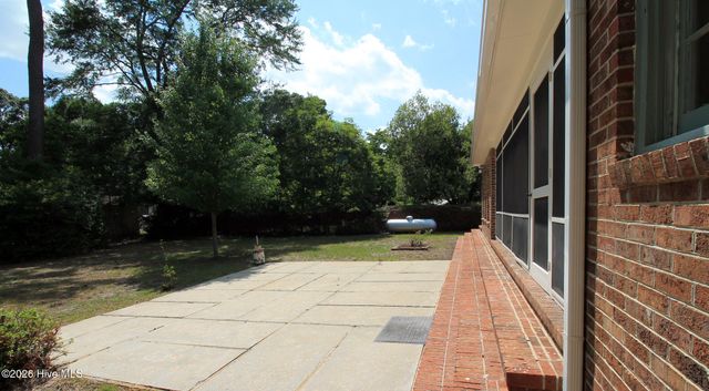 6974 River Road, Washington, NC 27889