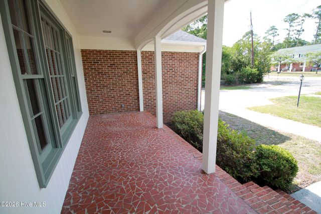 6974 River Road, Washington, NC 27889