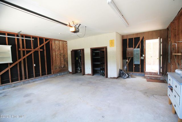 6974 River Road, Washington, NC 27889