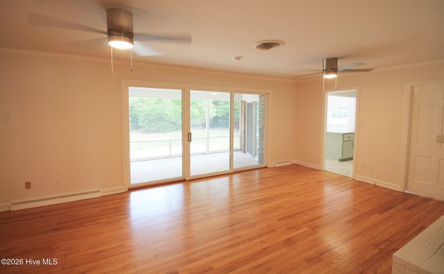 6974 River Road, Washington, NC 27889