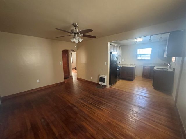 1036 E 20th Avenue, Columbus, OH 43211