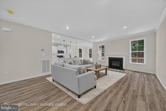 925 MOODY TOWN RD, Bumpass, VA 23024