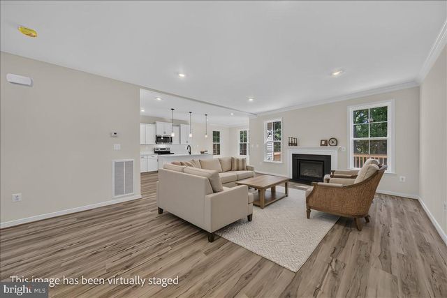 925 MOODY TOWN RD, Bumpass, VA 23024