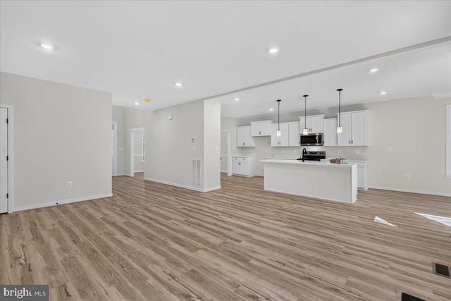 925 MOODY TOWN RD, Bumpass, VA 23024