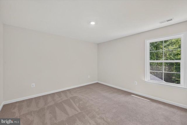925 MOODY TOWN RD, Bumpass, VA 23024